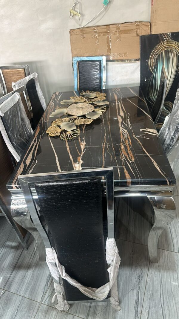 Table à manger en Marbre noir