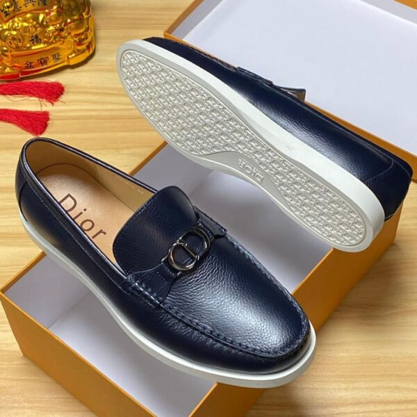 mocassin dior en cuire 1 Mocassins Dior en Cuir